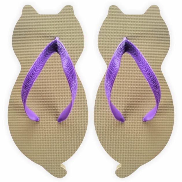 chinelo de gatinho nude com formato de gato