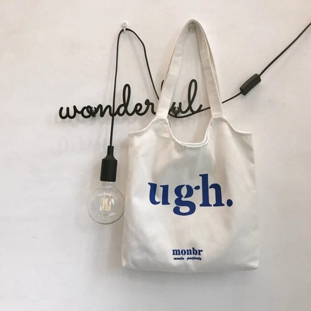 Bolsa de Compras de Lona UGH Tiracolo e Ombro com Zíper da Monbr - Imagem 3