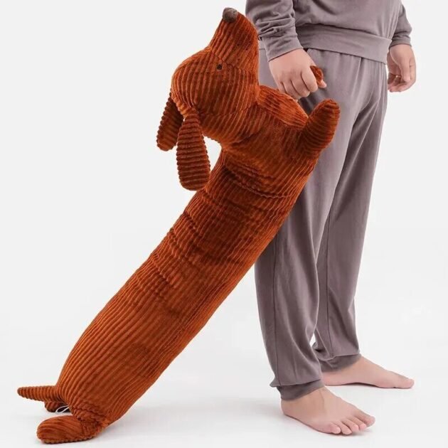Cachorro Salsichinha Fofo de Pelúcia